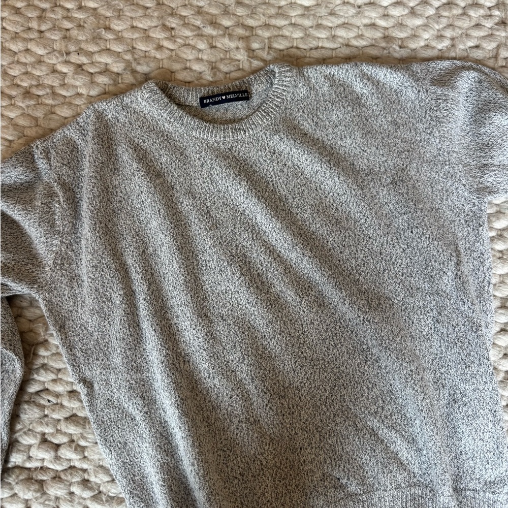Brandy Melville Light Gray Textured Crewneck Sweater